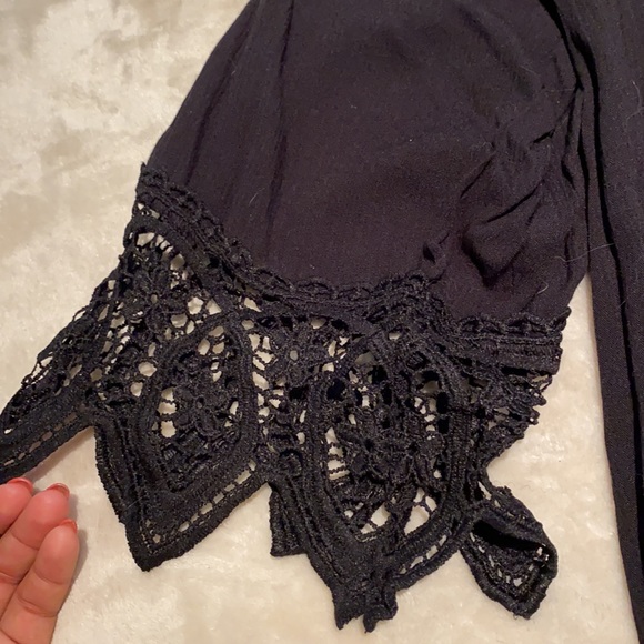 Off shoulder blouse - Picture 3 of 4